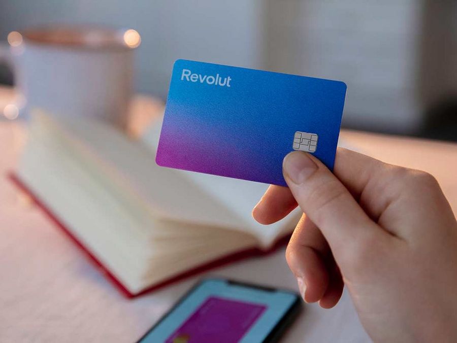 Revolut launcht neue Funktion für Junior-Konten: Mit „Junior-Zielen“ können Eltern ihre Kinder zum Sparen motivieren.